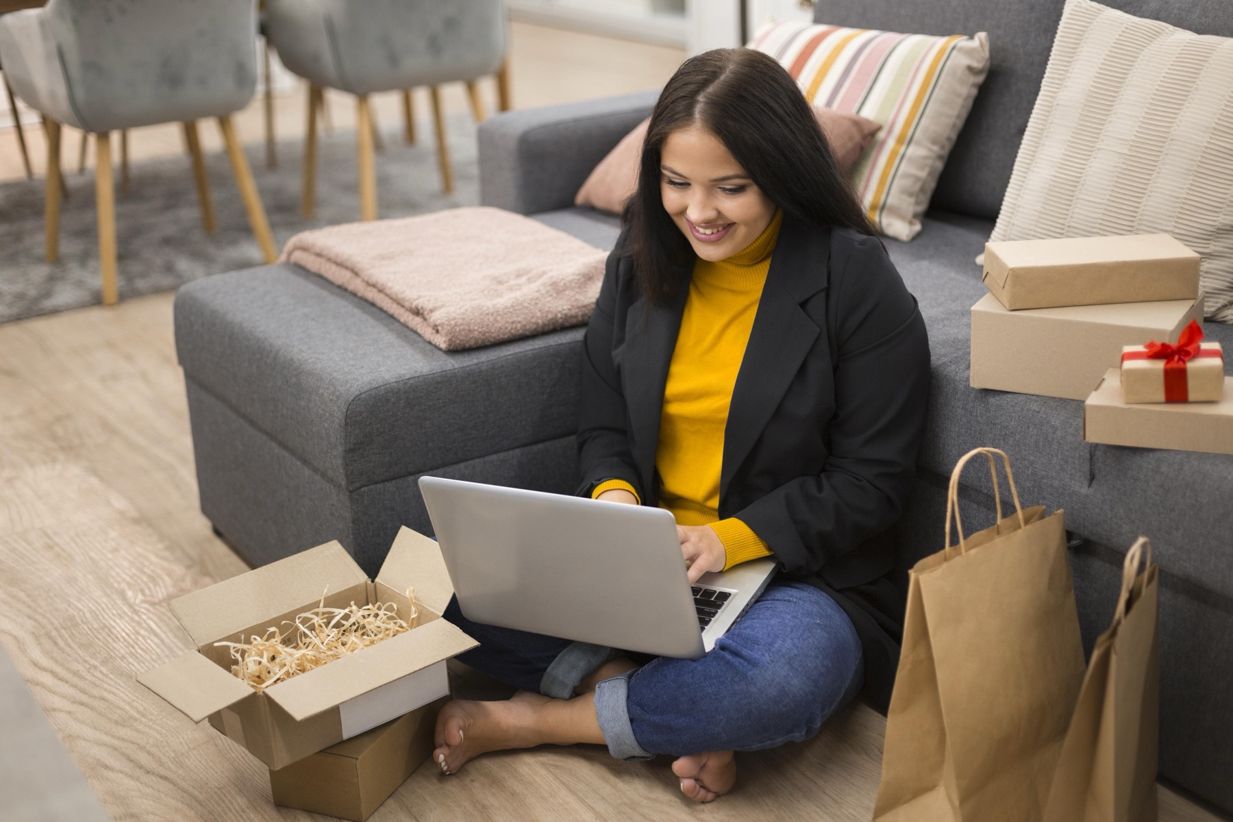 What Are Synthetic Personas? How They Help Optimize E-Commerce Product Pages